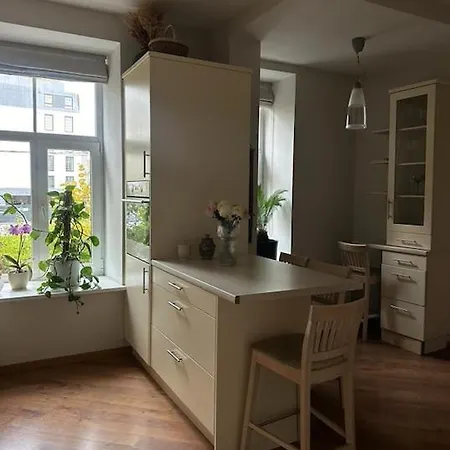 شقة Spacious 3rm Flat Prime Location